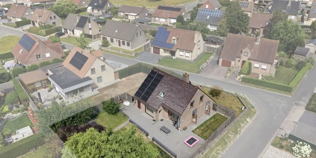 Vue aérienne - Maison Individuelle avec Jardin à Poperinge