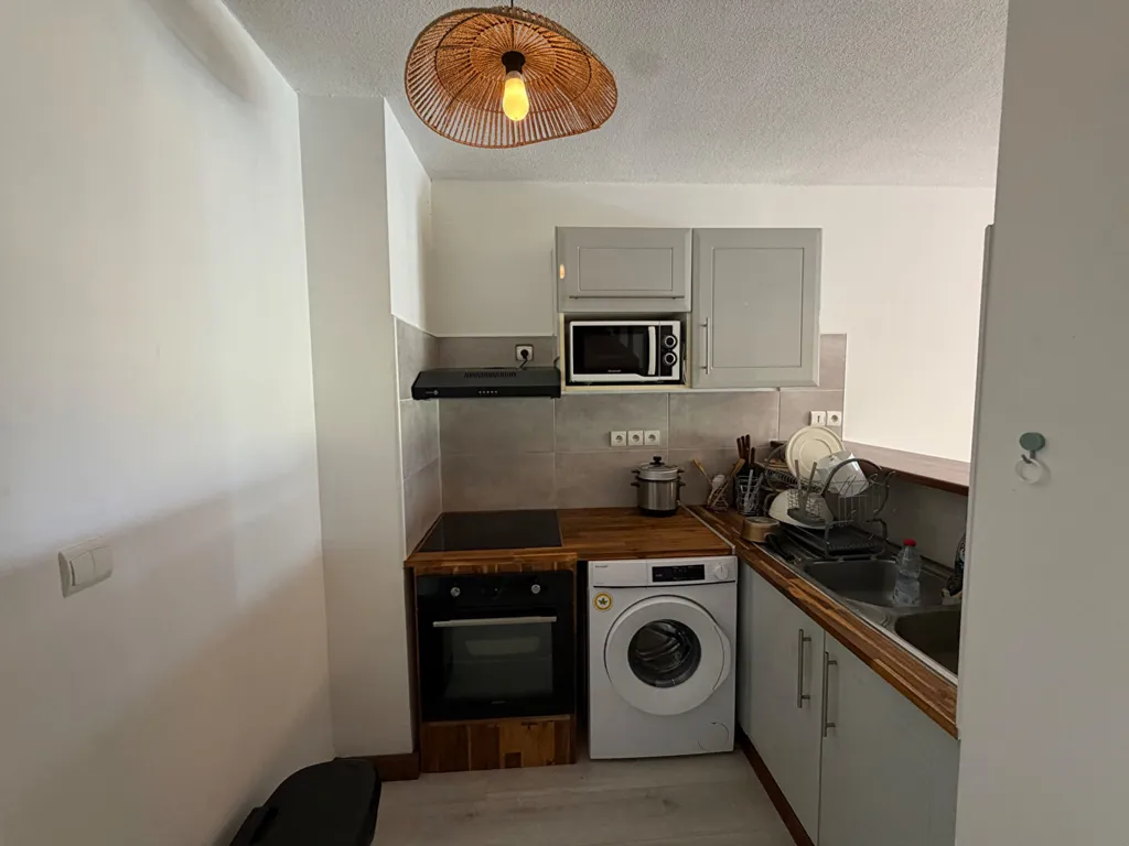 Köök - Fully Renovated Duplex Flat with Pool in Brittany