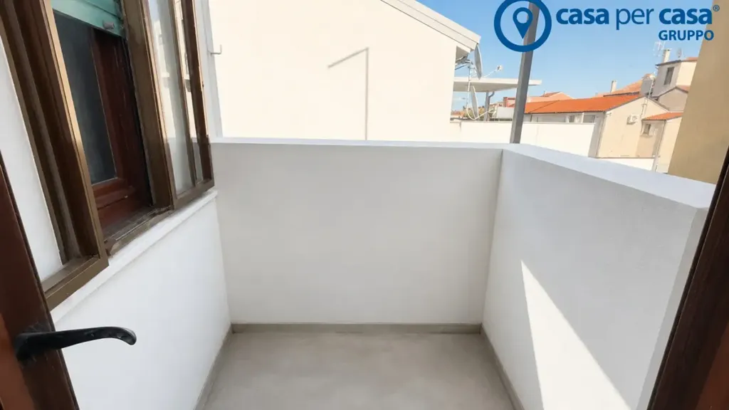 Balcon - Modern Flat with Terrace in Adria