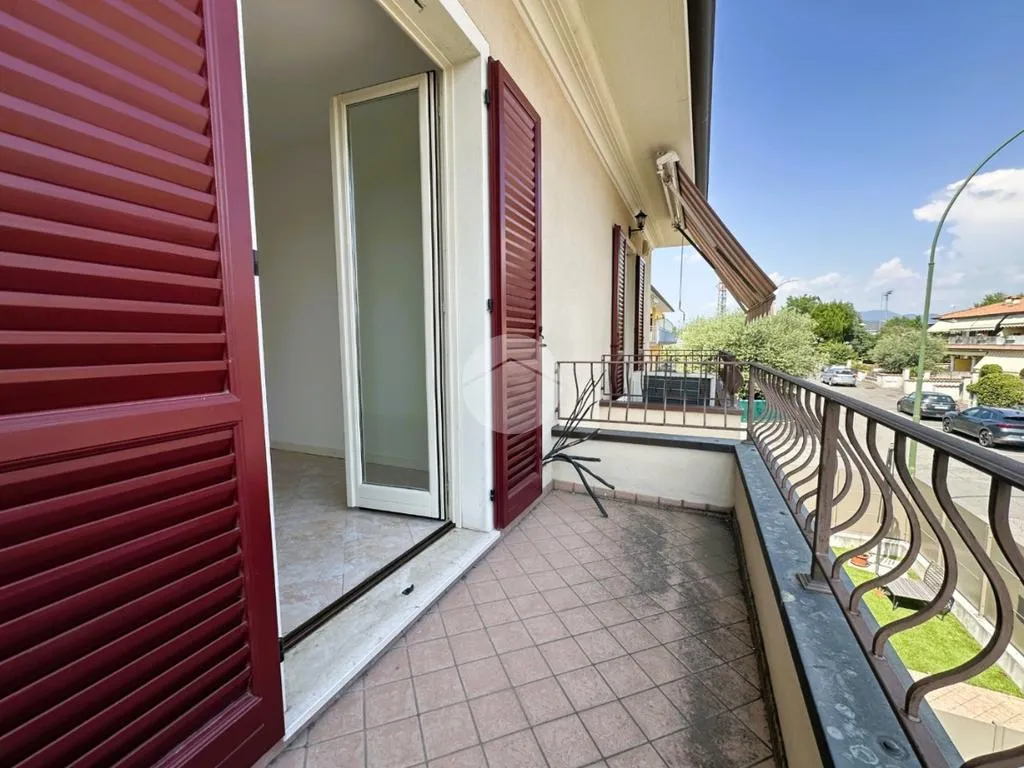 Balcony - Semi-Detached Villa with Garden in Rovato