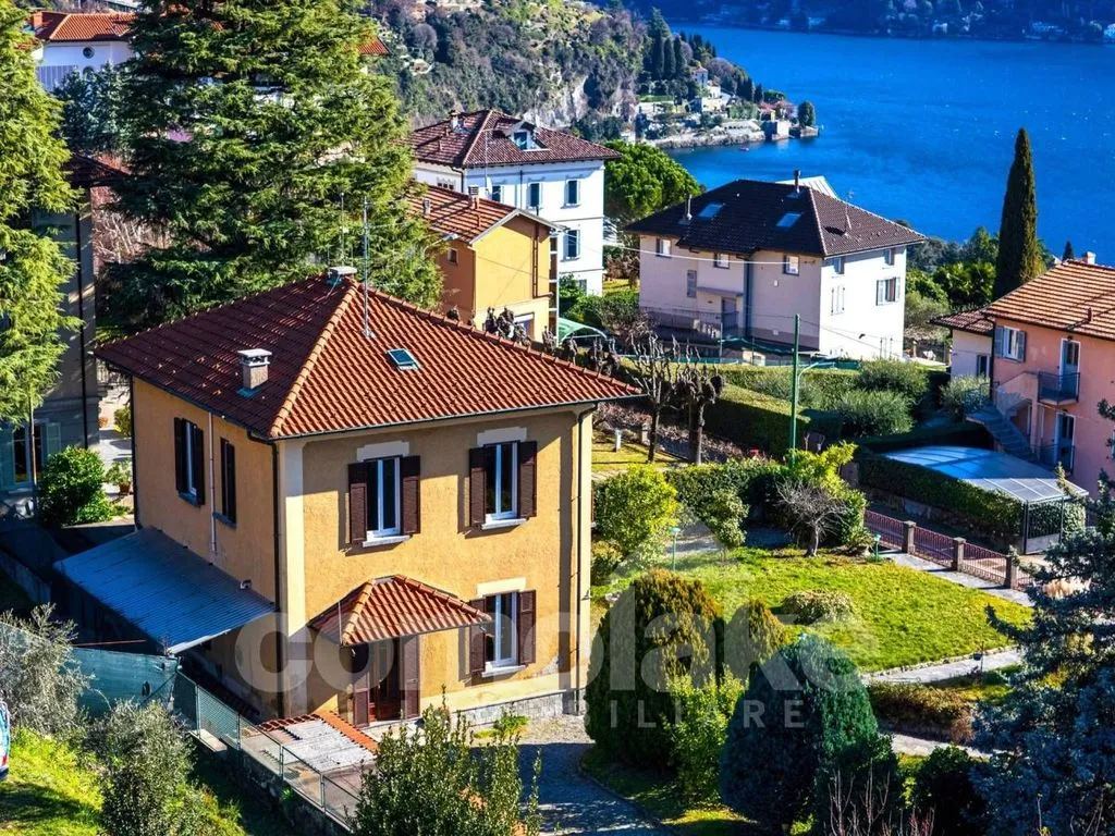 Välivaade - Classic Villa with Garden in Cernobbio