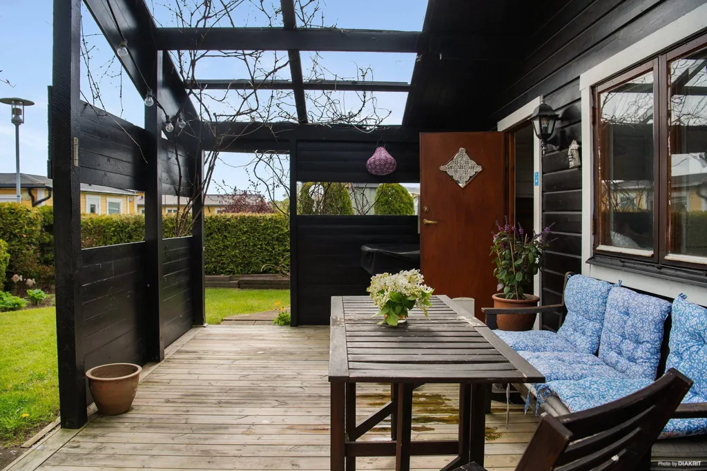 Terrasse - Charming Cottage with Garden in Sommarbyn Tornet
