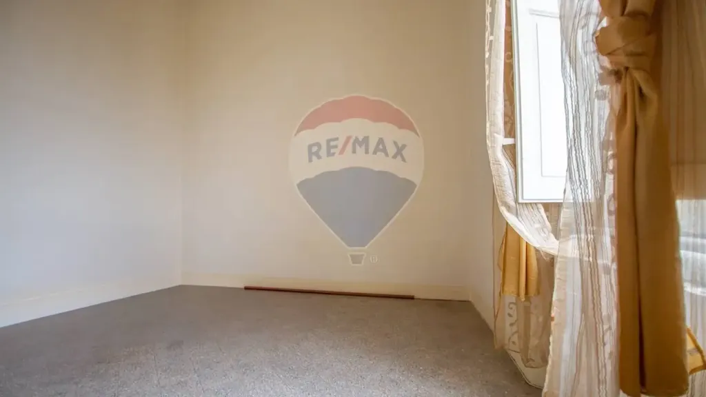other_room