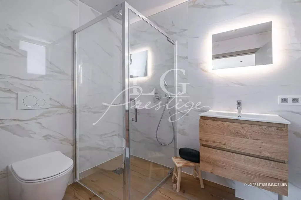 Bathrooms - Contemporary Residence with Pool in Esterel