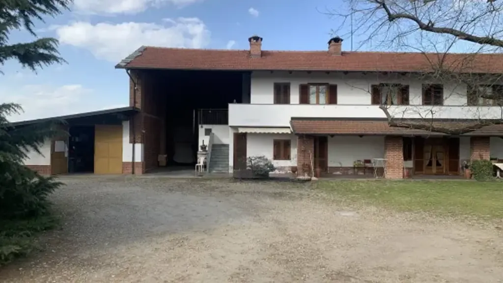 Välivaade - Rustic House with Garden in Rivalta di Torino