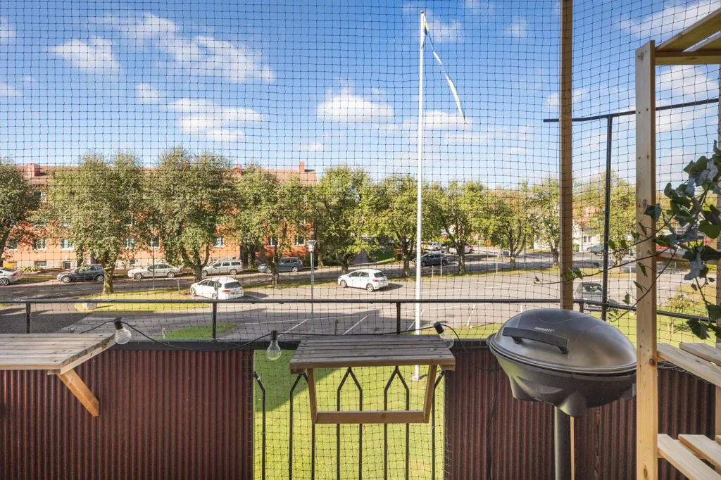 Balcon - Apartment with Balcony in Tibro
