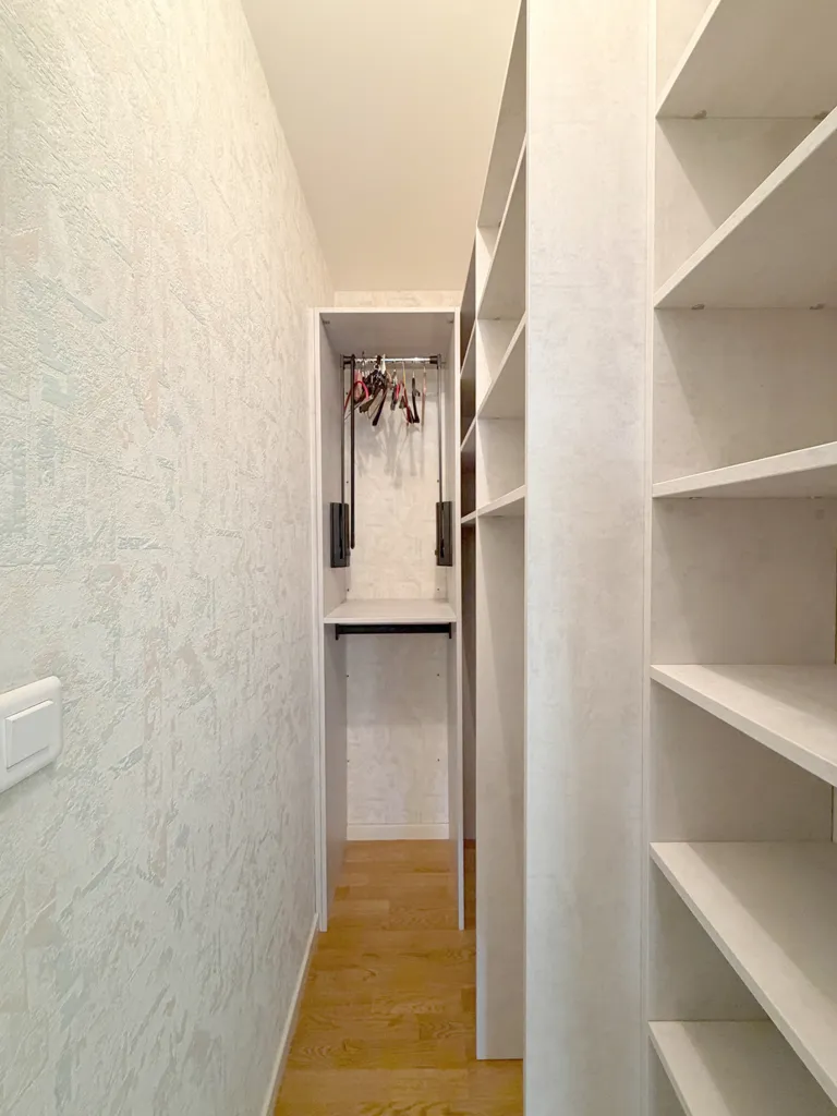 Pièces - Appartement T4 avec Vue Dominante Cathédrale à Clermont-Ferrand