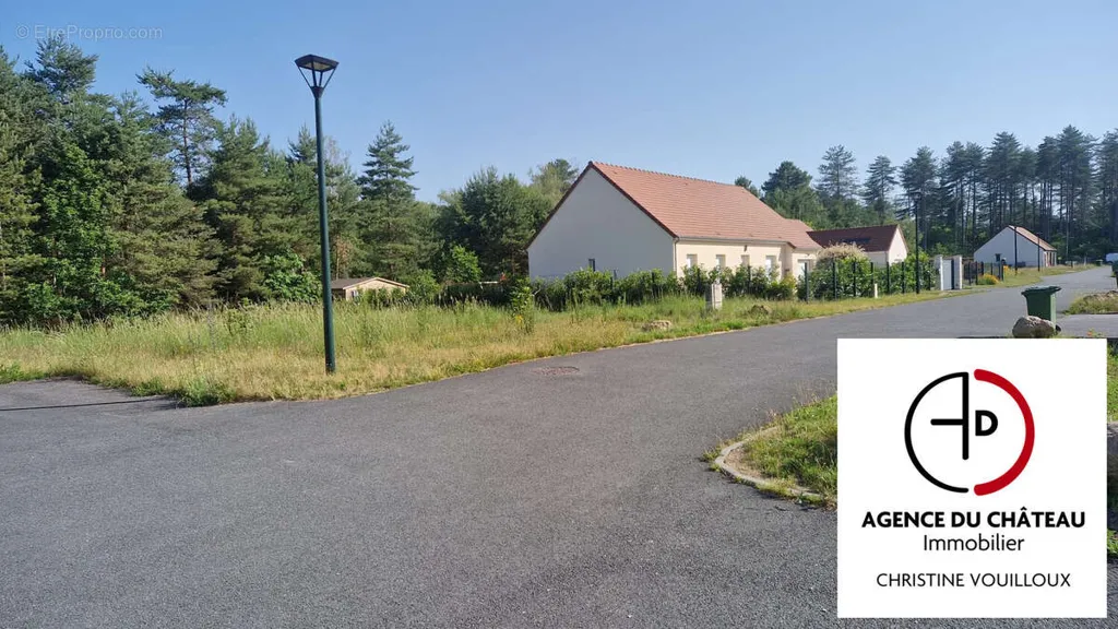 Extérieur - Terrain Constructible dans un Environnement Boisé à Neung-Sur-Beuvron
