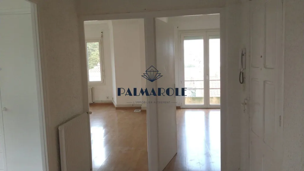 Entrée - Appartement T3 Lumineux avec Balcon à Perpignan