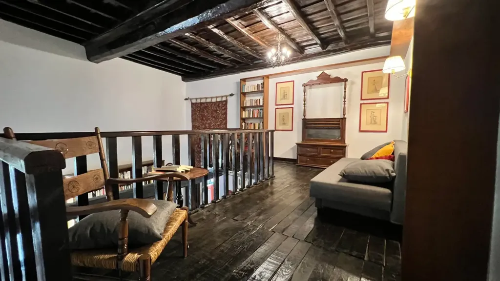 Elutuba - Noble Apartment in Historic Castle, Morlupo