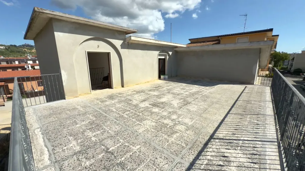Terrazza - Bifamiliar House with Panoramic Terrace in Monteprandone