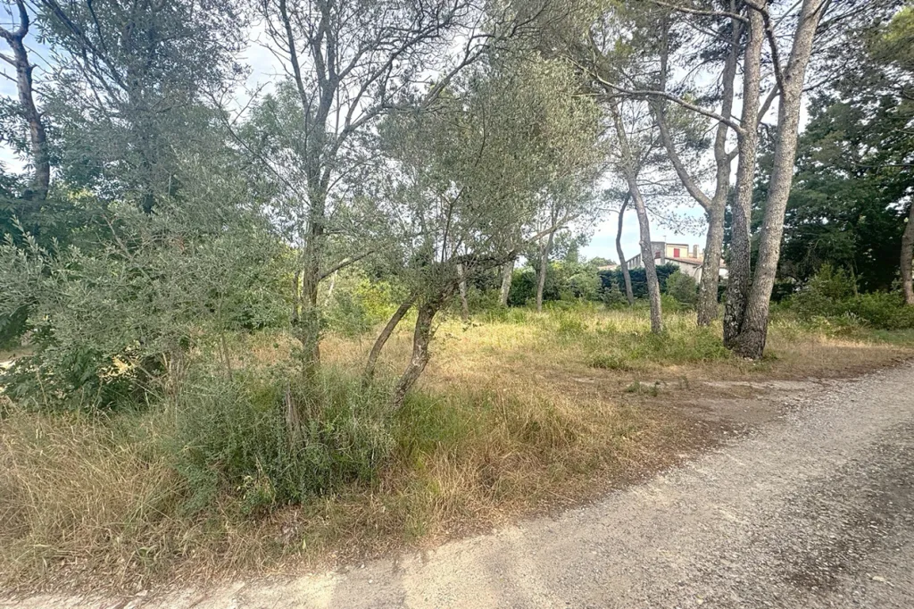 1-room land in Bollène