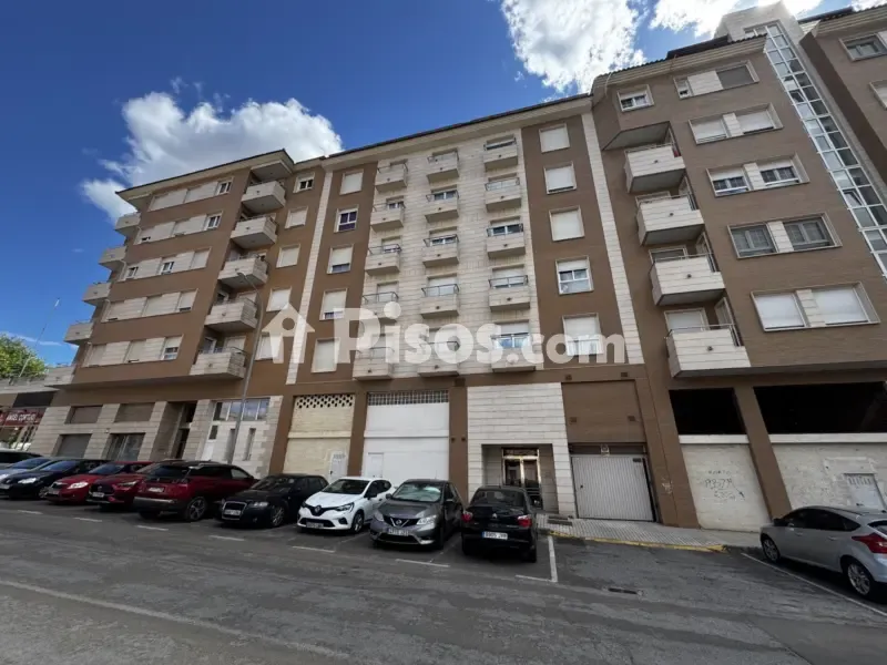 Esterno - Ample Flat with Balcony in Calle Salvaleón