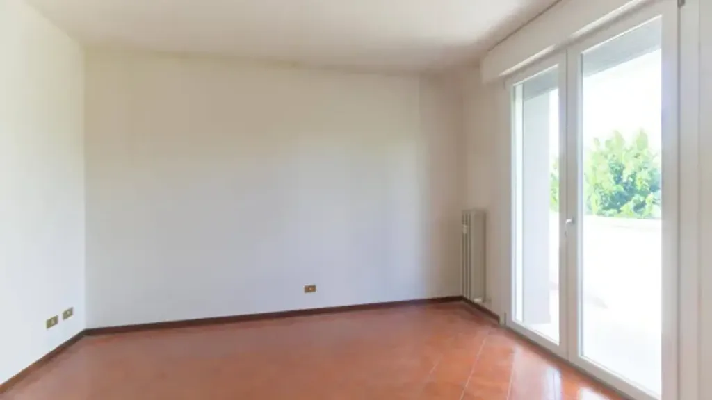 Appartement 3 pièces à IT