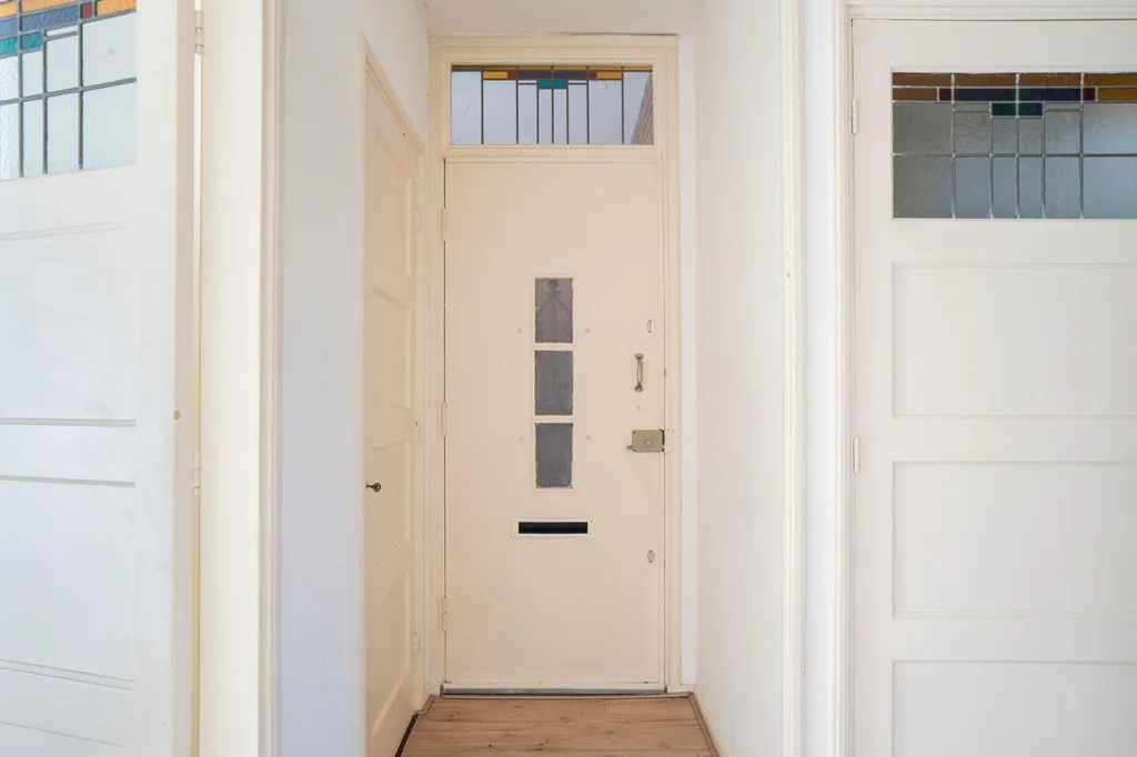 Entrée - Bright 3-Bedroom Penthouse in The Hague Centre