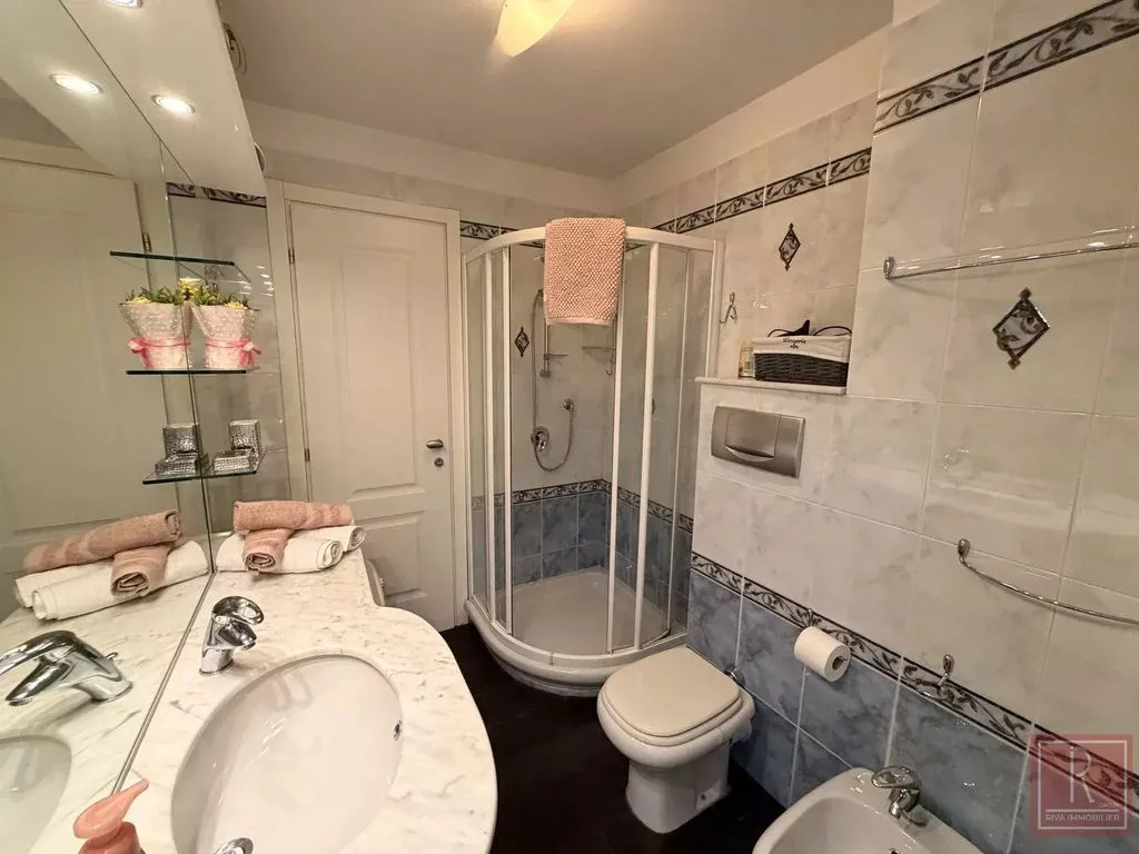 Vannitoad - Luxury Apartment with Sea View in Cannes