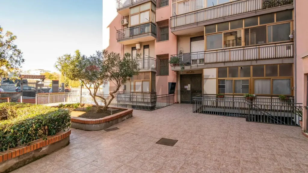 Aed - Apartment with Balcony Views in San Giovanni la Punta