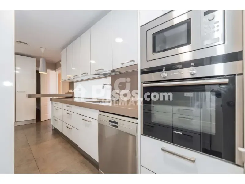 Appartement 4 chambres à ES