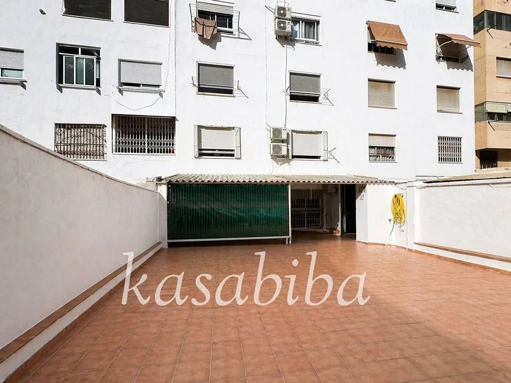 Jardin - Apartment with Large Terrace in Estramurs