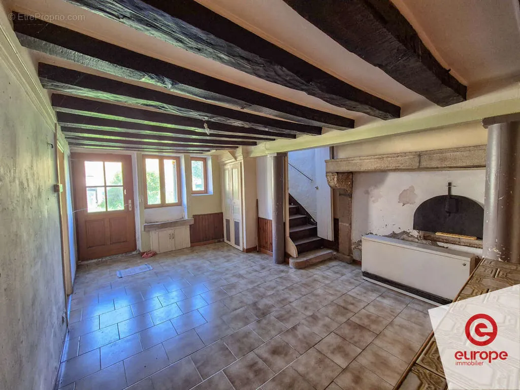 Soggiorno - Two-Unit House with Garden in Dornecy
