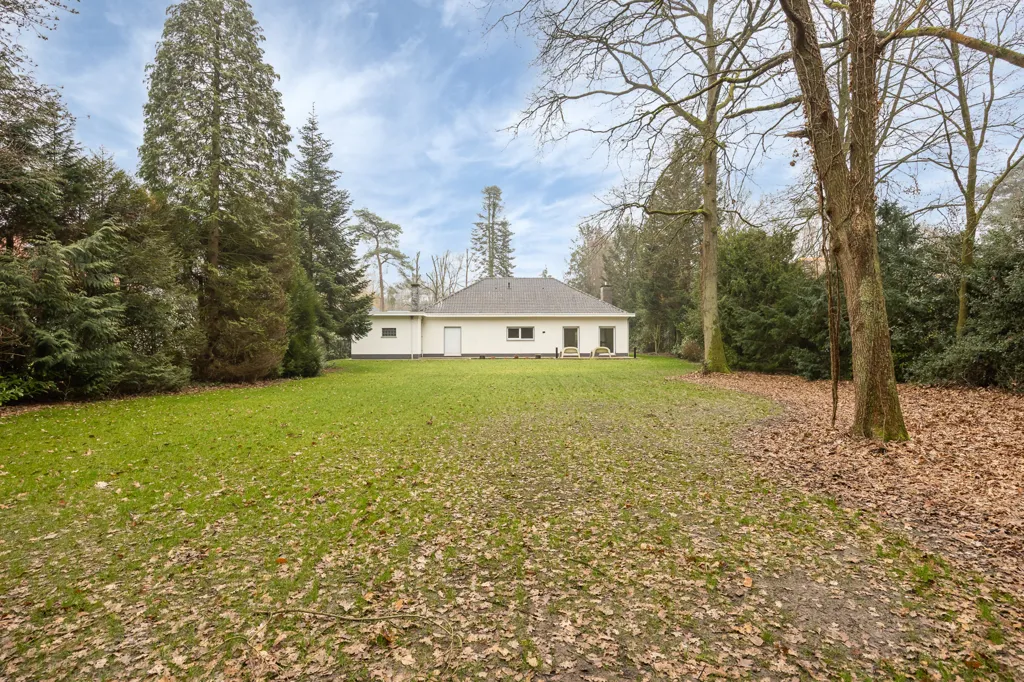Aed - Low-lying Villa with Garden in Schilde