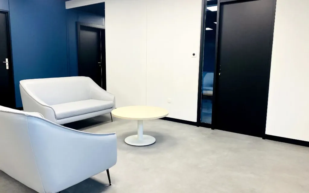 Bureau - Studio Meublé avec Ascenseur à Vandoeuvre-lès-Nancy