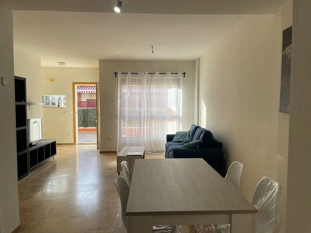 Söögituba - Student Duplex with Terrace in Guadalupe