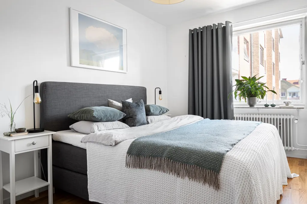 Magamistoad - Fifties-Style Flat with Balcony in Malmö