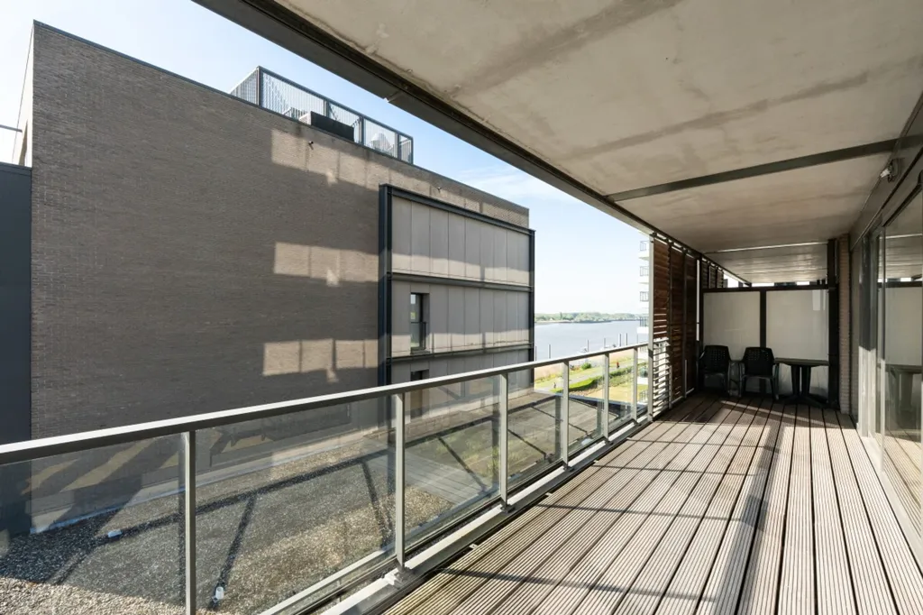 Rõdu - Apartment with Scheldt View in Temse