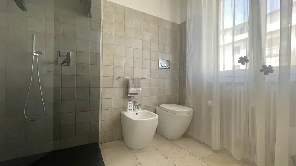 Salles de bain - Apartment with Terraces in Scandicci