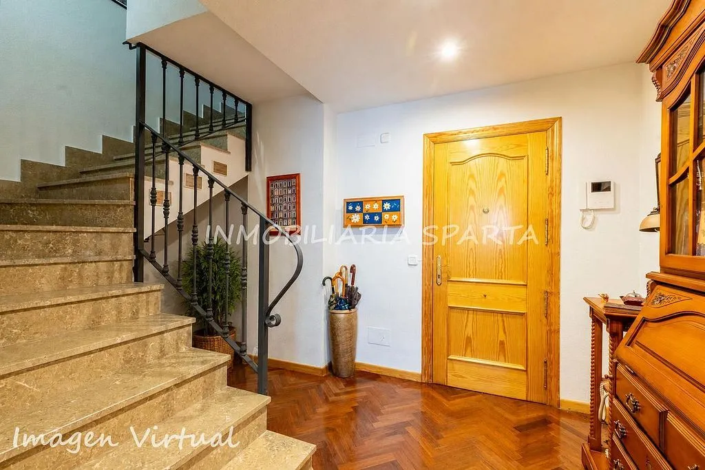 Pièces - Charming Duplex with Terrace in City Centre