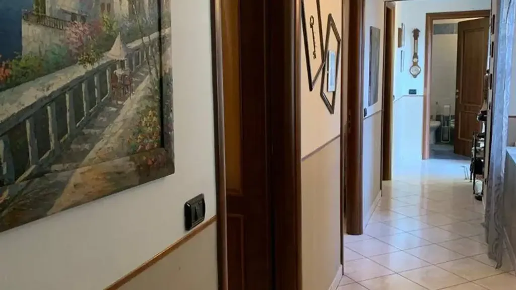 Hallway - Villa with Garden near Vigevano