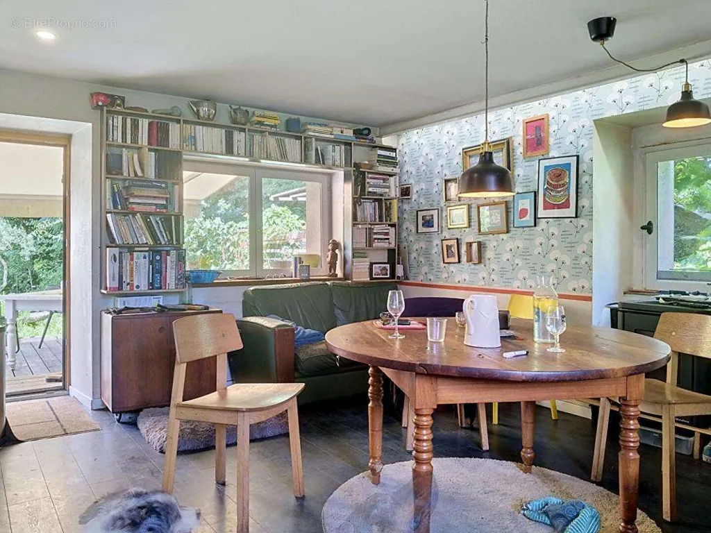 Salle à manger - Longère Rénovée avec Terrasse à Quehello