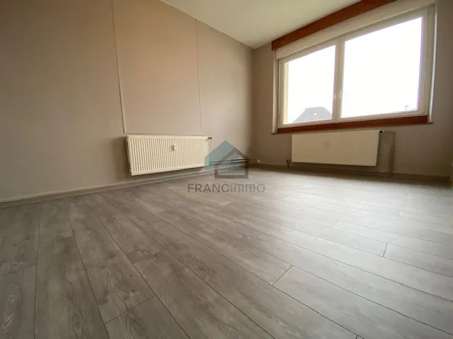 Rooms - Flat with Balcony in Charquemont
