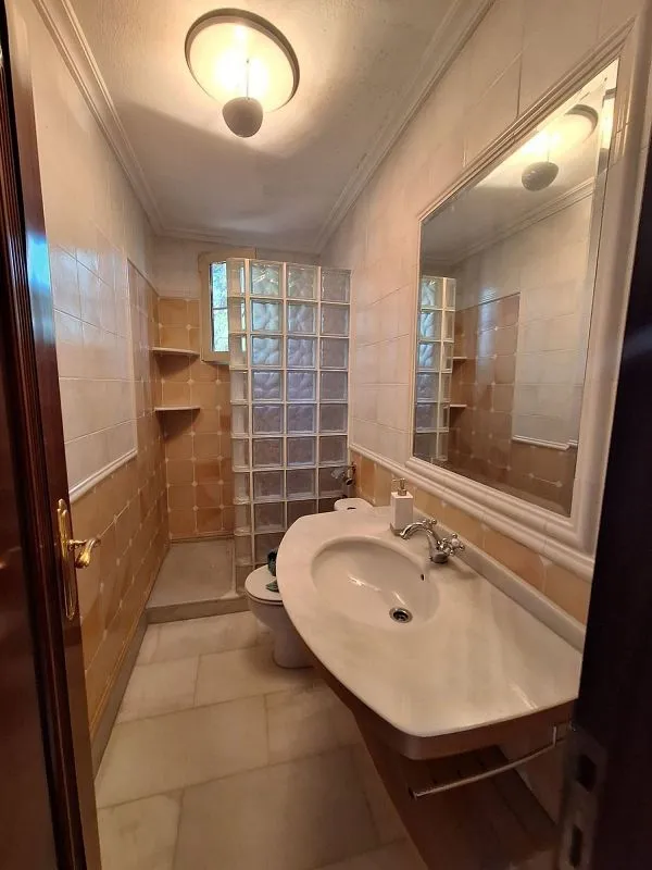 Vannitoad - Detached House with Spa in Elche