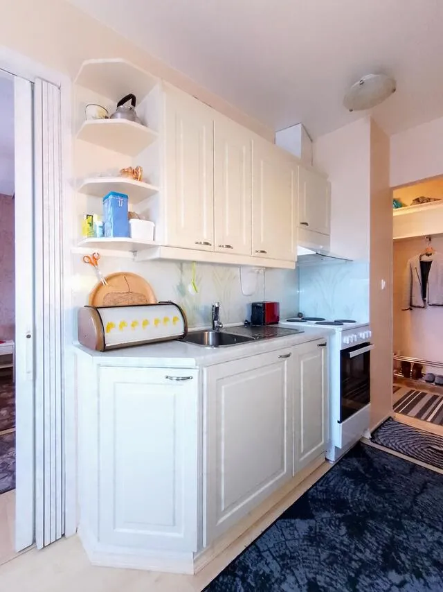 Cuisine - Upper Floor Flat with Balcony in Pieksämäki Centre