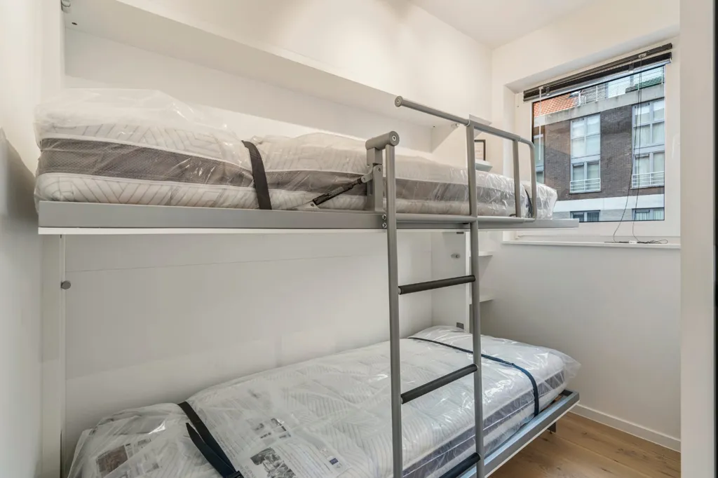 Magamistoad - Turnkey Corner Flat in Knokke Centre