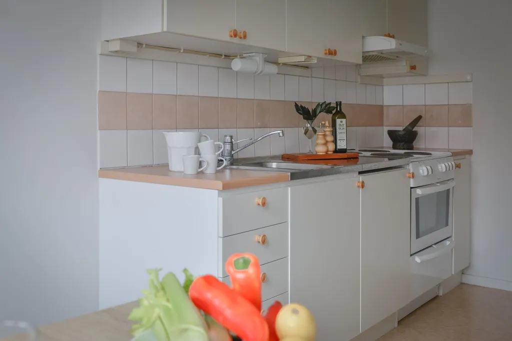 Köök - Modernised Flat with Gym in Eskilstuna