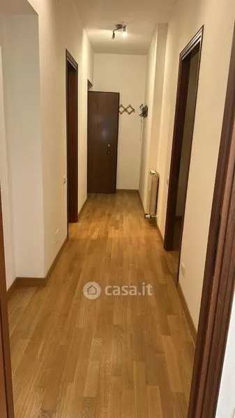 Entrée - Historic Two-Bedroom Apartment in Cernobbio