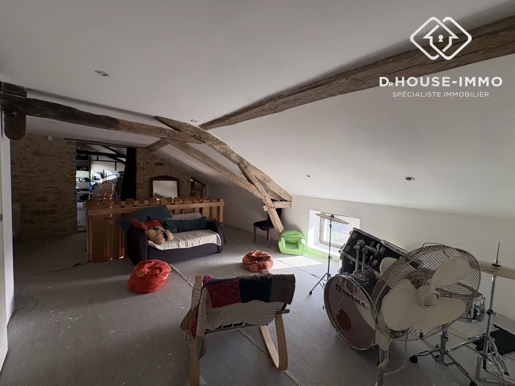 Séjour - Maison en Pierres Rénovée avec Vue Dégagée à Villars