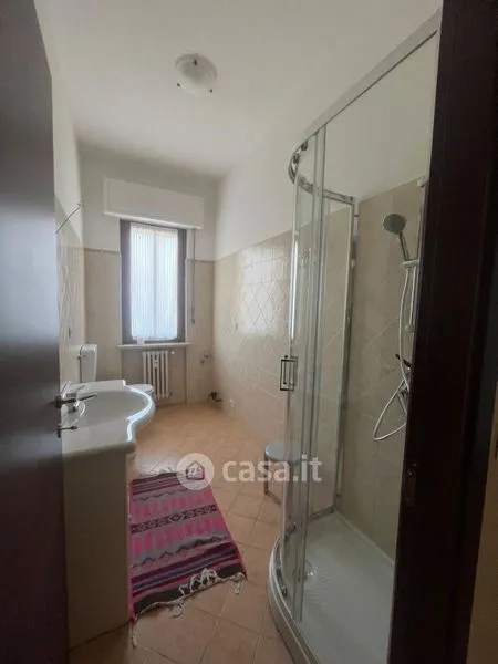Salles de bain - Spacious Flat with Garage in Cuneo