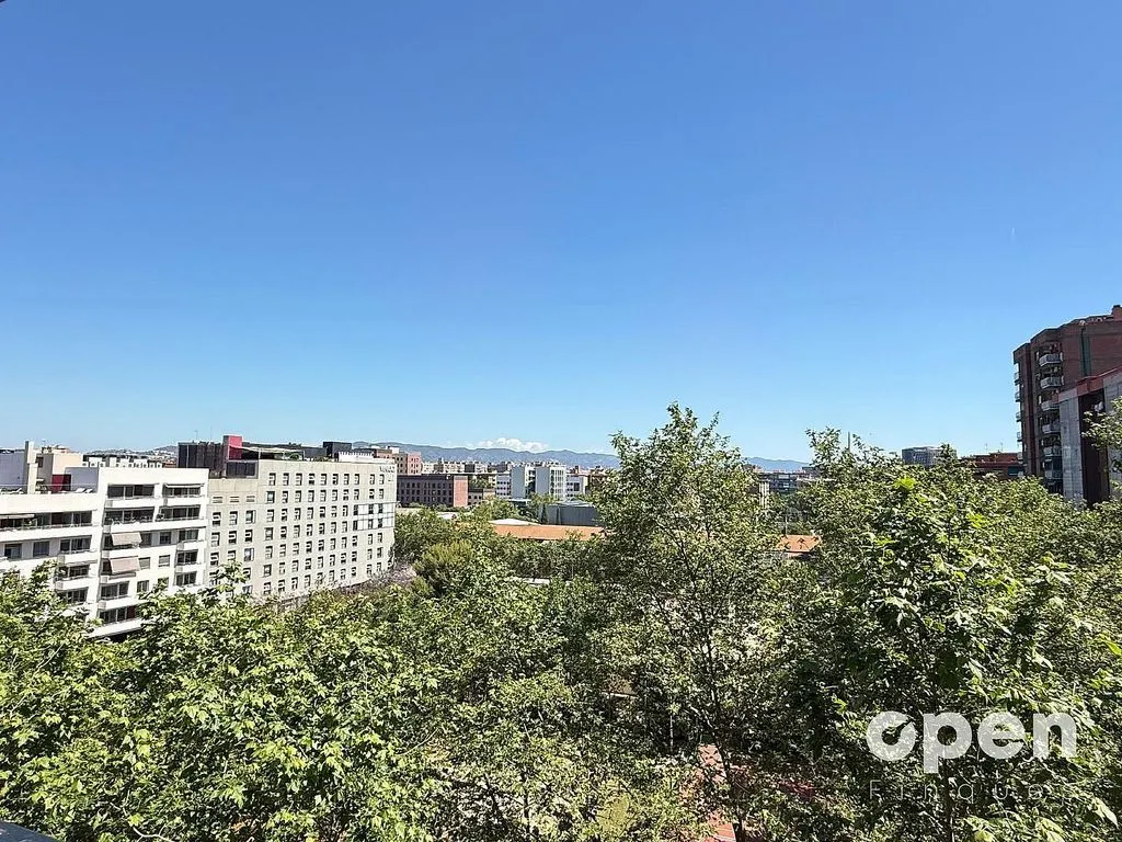 Apartment with Balcony and Terrace in Diagonal Mar