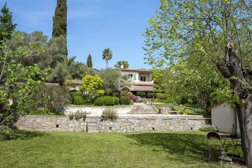 Jardin - Villa Luxueuse avec Jardin à Mougins