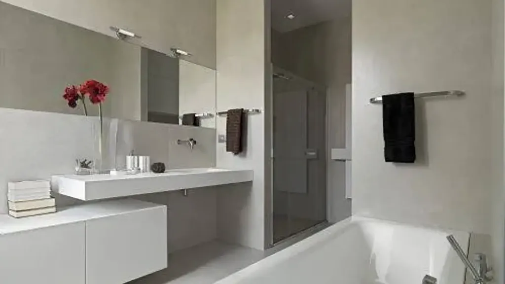 Salles de bain - Prestigious Attico with High Ceilings in Carpi