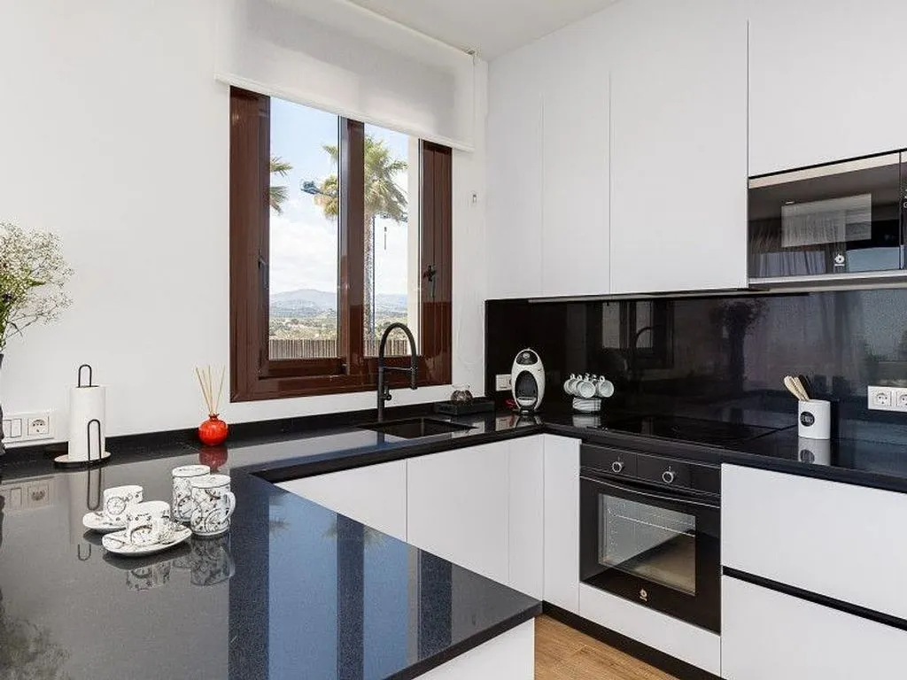 Kitchen - Chalet with Pool and Terrace in Finestrat