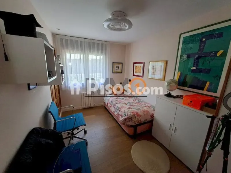 4 magamistoaga korter asukohas ES