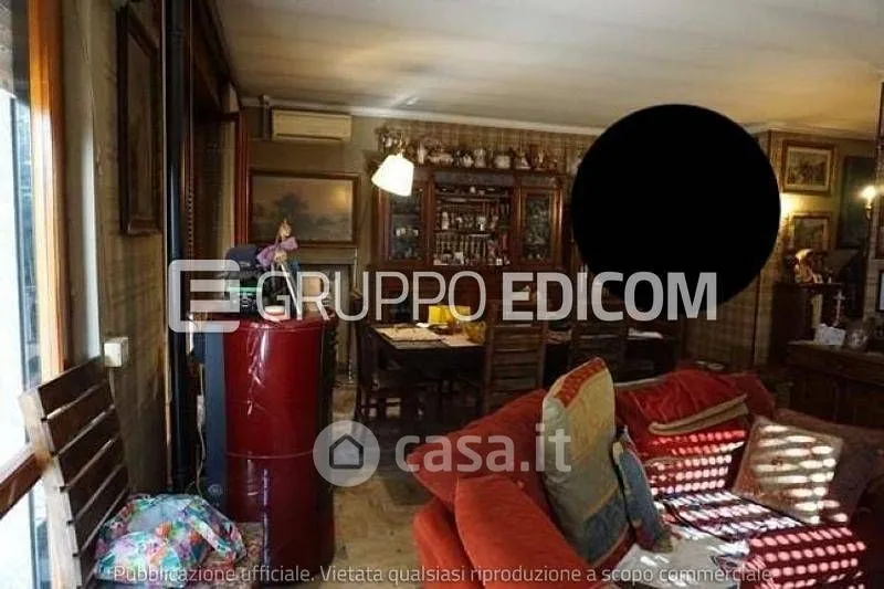 Elutuba - Apartment in Villa with Garage in Borgomanero