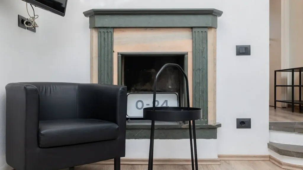 Soggiorno - Rustic-Style Flat with Terrace in Milan