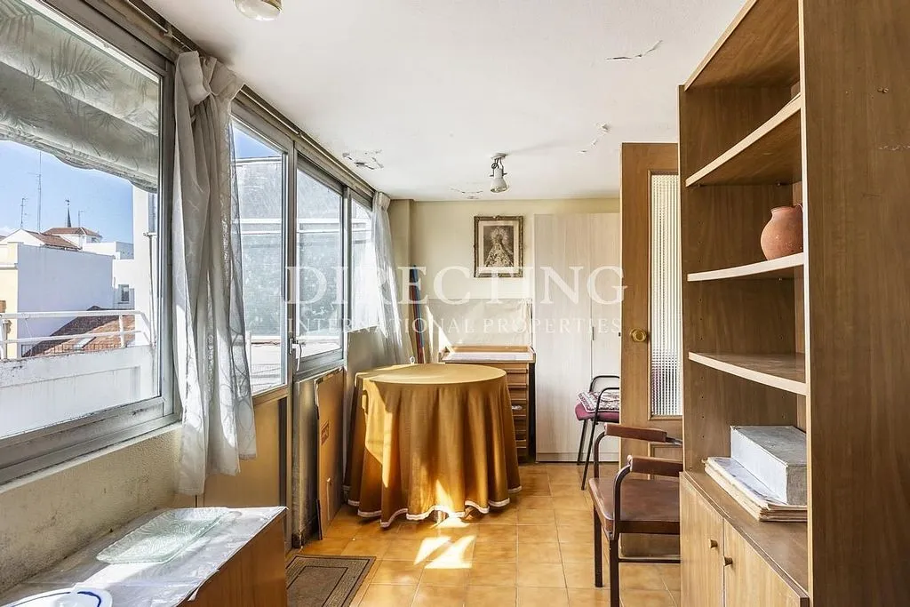 Söögituba - Loft with Terrace in Argüelles, Madrid