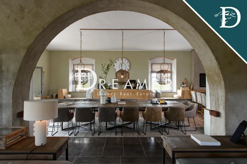 Söögituba - Luxury Villa with Panoramic Pool in Santa Luce